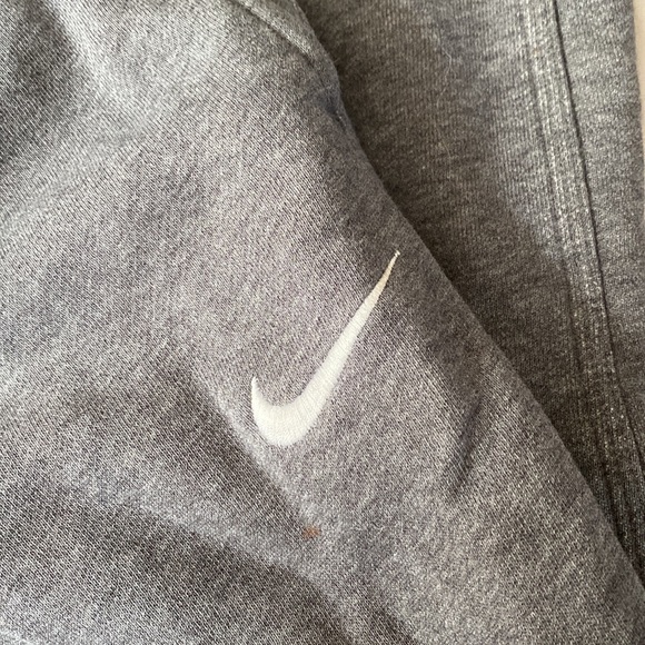 super comfy dark grey nike joggers - Picture 3 of 3